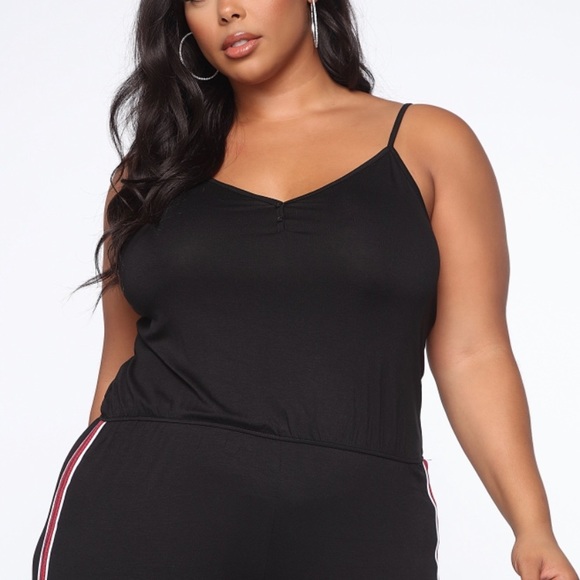 BNWT Fashion Nova Jumpsuit - 2X - Picture 2 of 6